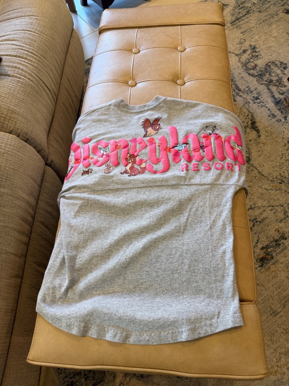 Disney Pocahontas gray long sleeve jersey size extra small - Picture 5 of 8